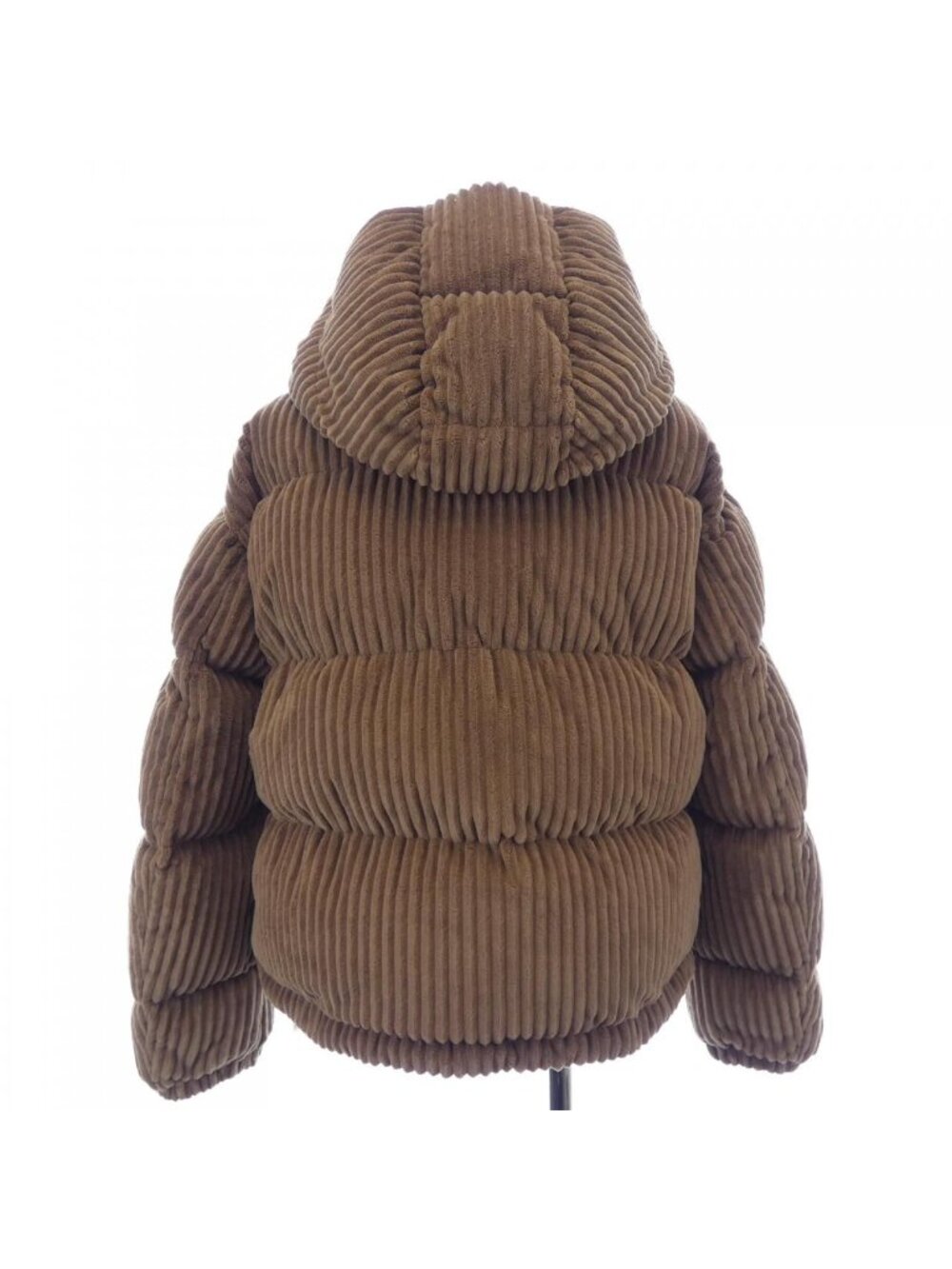 Moncler Daos Down Jacket View 2